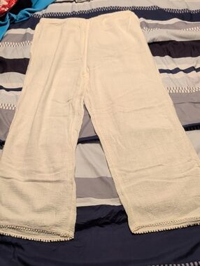 Xhilaration White  Beach Pants